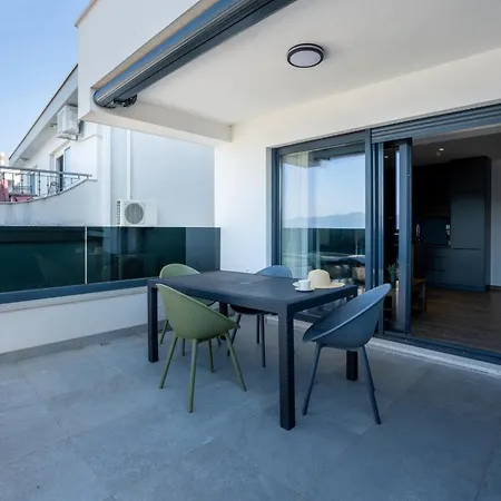 아파트 Luxury Sea View With Panoramic Balcony & Private Parking, Casa Sul Mare *