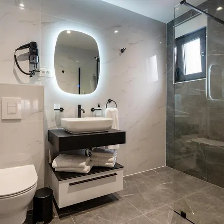 Casa Sul Mare Luxury Sea View نيوم