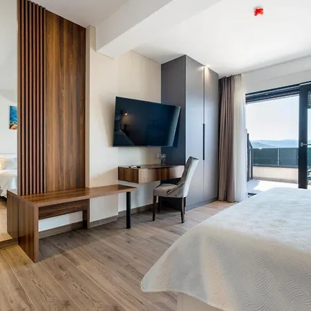 Luxury Sea View With Panoramic Balcony & Private Parking, Casa Sul Mare * Neum