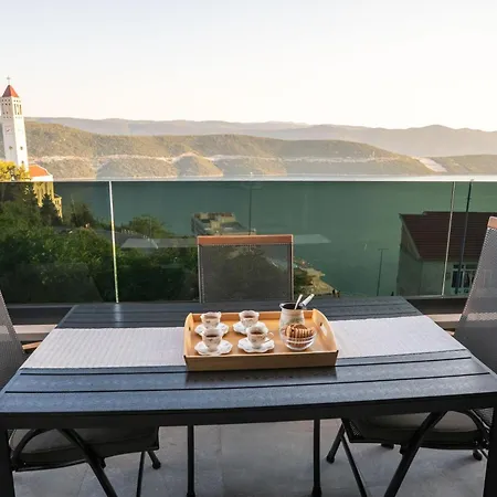 Casa Sul Mare Luxury Sea View Apartment *