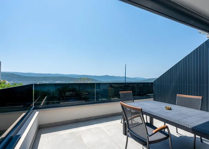 Casa Sul Mare, Sea View With Large Balcony & Free Parking Neum